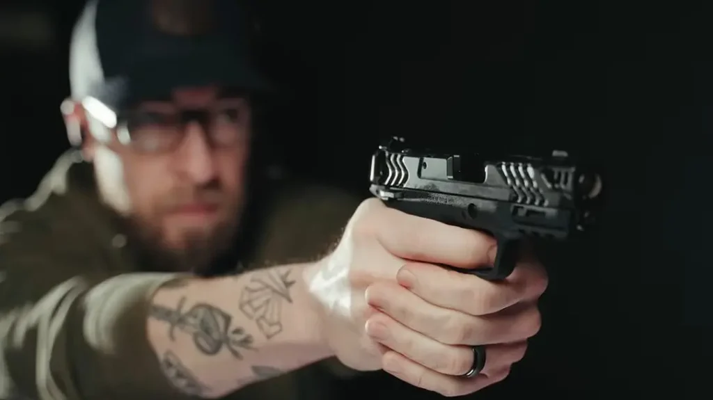 EQUALIZER Carry Comp